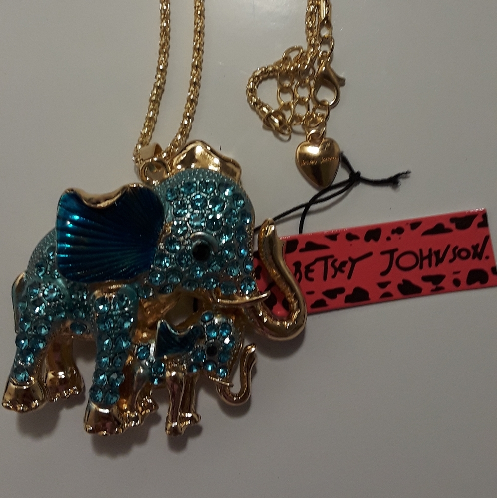 Betsey Johnson mommy and baby elephant, new